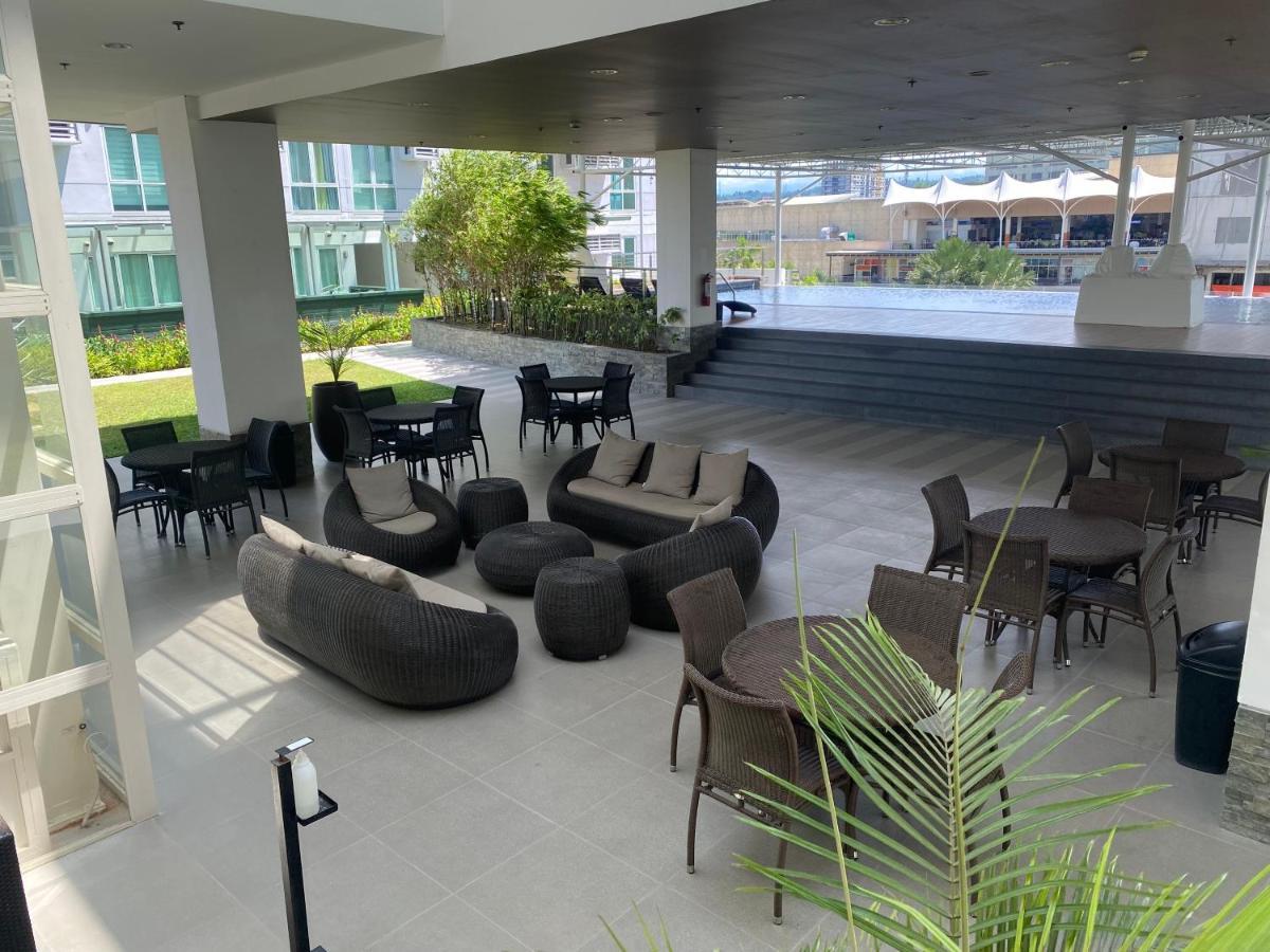 Abreeza Chills Place 1519 Davao City Exterior foto